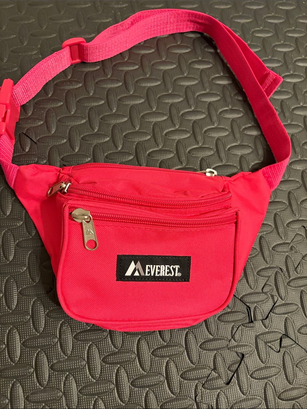 EVEREST Pink Crossbody Fanny Pack - Hands-Free Everyday Bag